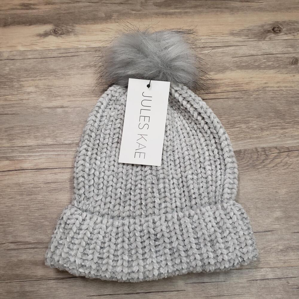 Jules Kae Hat Beanie Pom One Size Vegan Recycled Faux Fur Knit Womens Winter